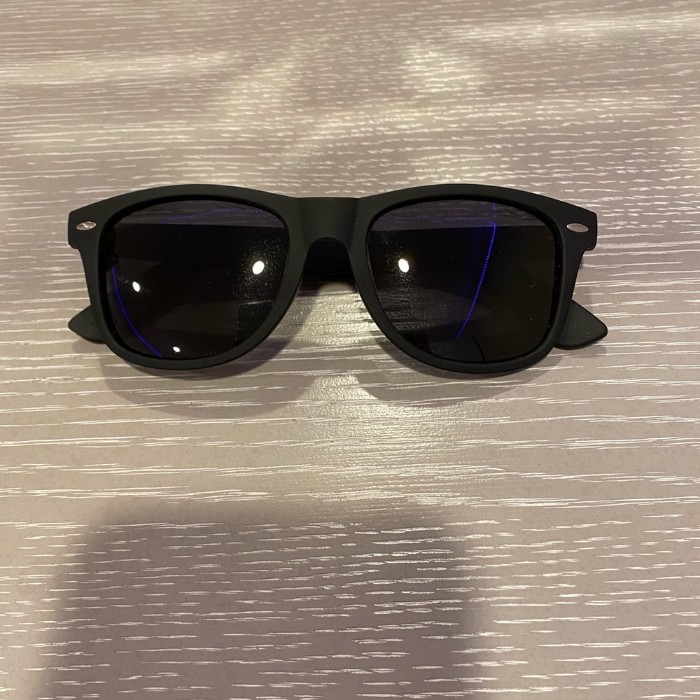 Pro Acme black polarized sunglasses for men/women